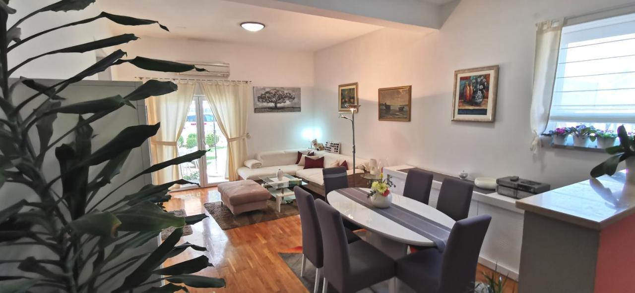 Apartman Kapovic Kaštela المظهر الخارجي الصورة