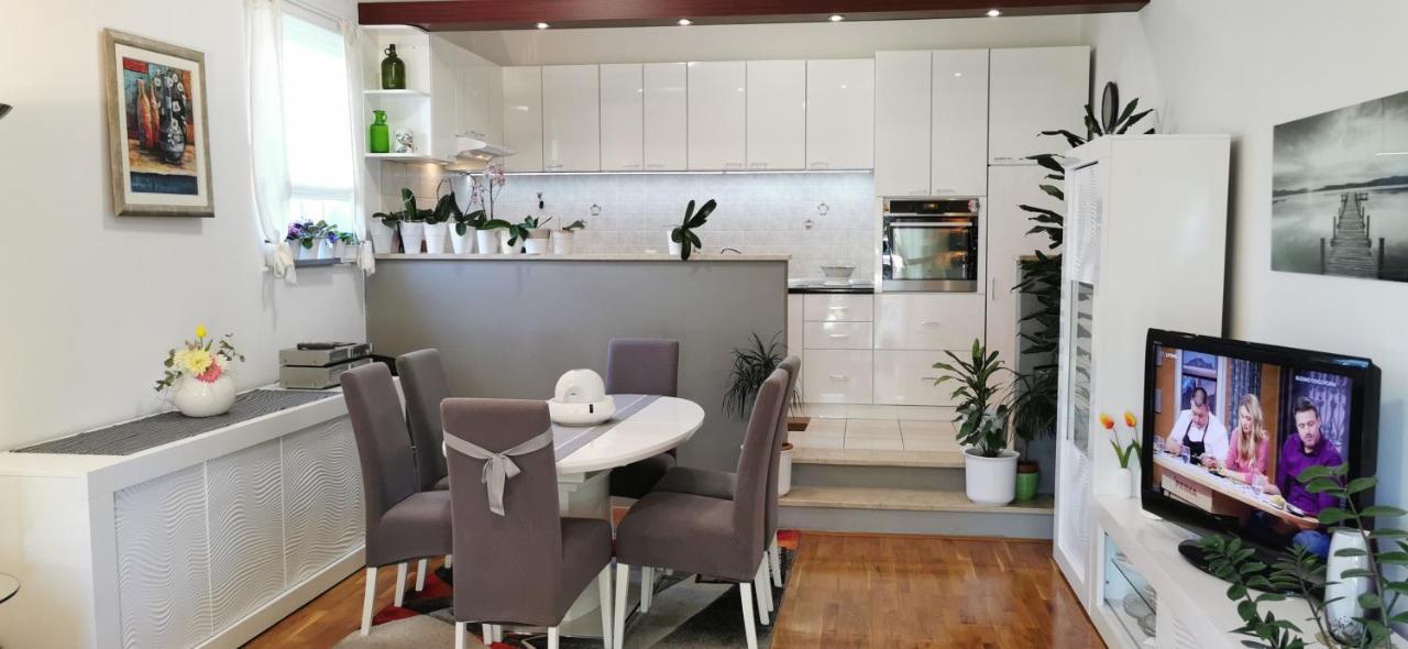 Apartman Kapovic Kaštela المظهر الخارجي الصورة