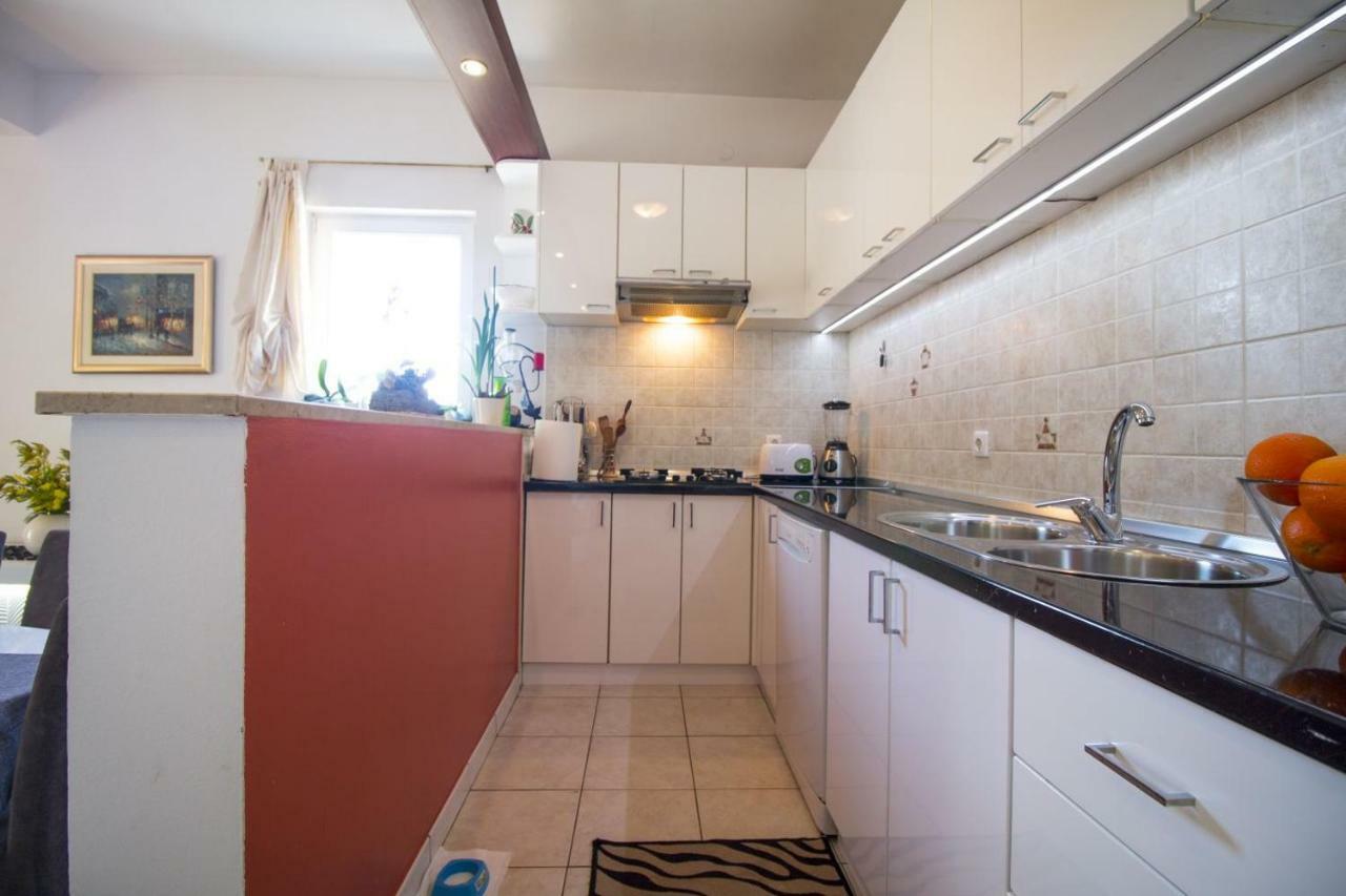 Apartman Kapovic Kaštela المظهر الخارجي الصورة